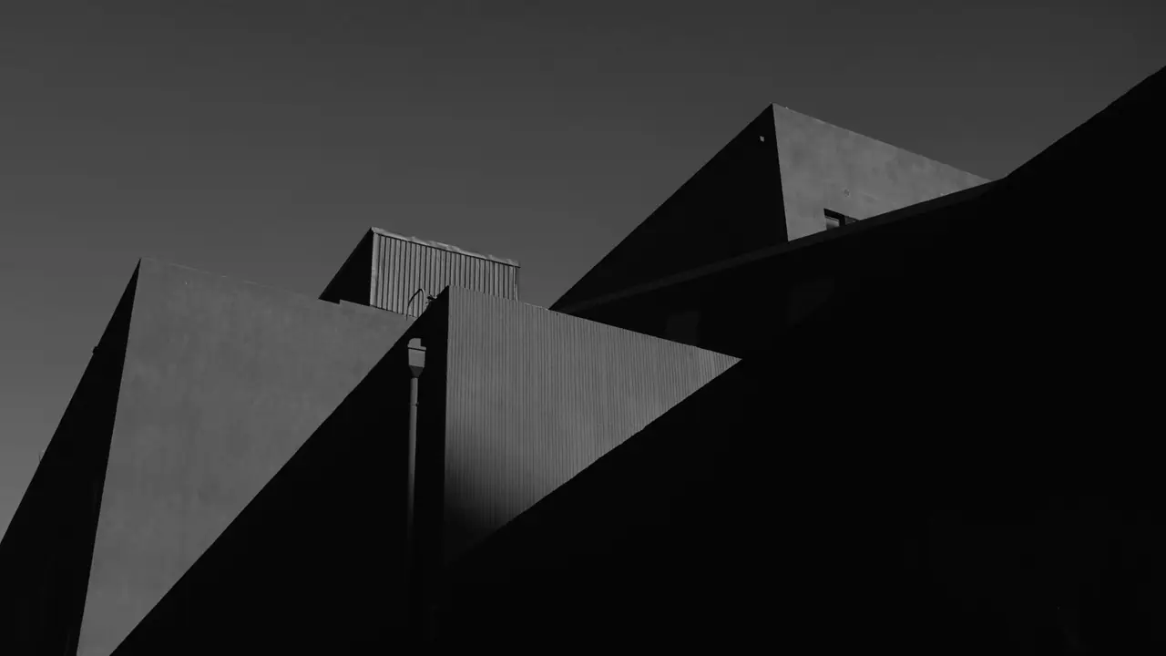 مشهد معماري في دبي